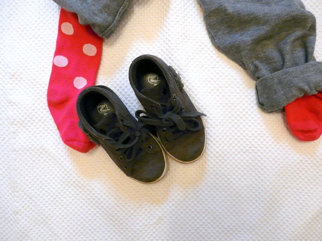 BABY GAP polka dots