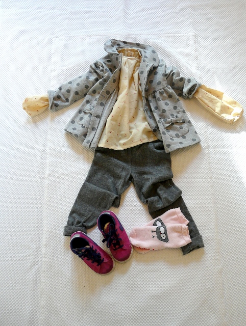 POLKA DOTS and FLOWERS FOR THIS SS 2013 outfit