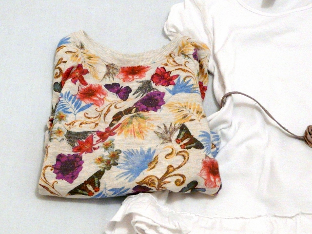 FLOWERS and STUDS outfit