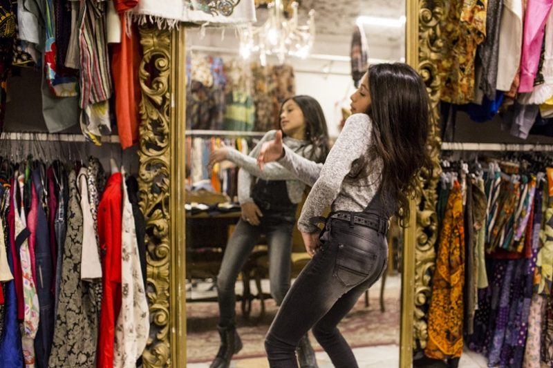 Denim bambina per le prime feste