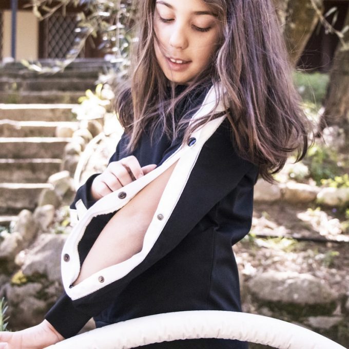 Bianco e nero per la femmina e la moda trendy di T-Love