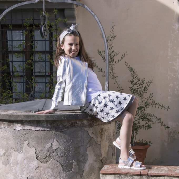 un total look bambina di Naturino