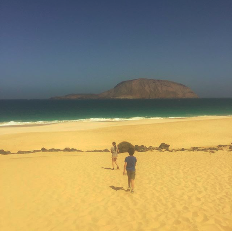 Lanzarote coi bambini playa de las conchas la graciosa