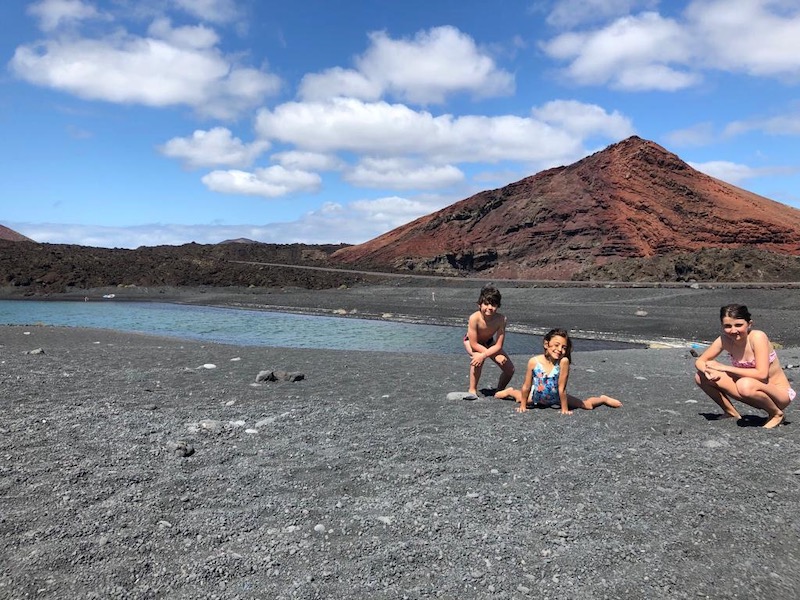 Lanzarote coi bambini playa negra
