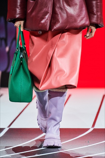 novità donna anfibi Prada