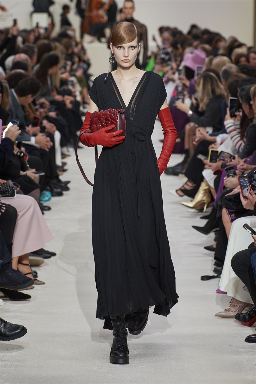 novità donna guanti Valentino