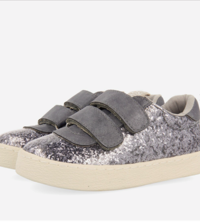 le scarpe per i bambini per le feste gioseppo