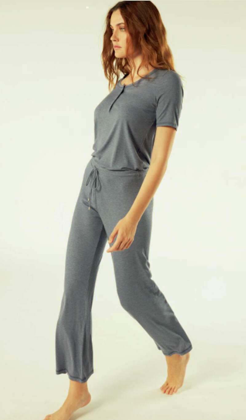 La nuova socialità e il rapporto con la moda intimissimi completo casa